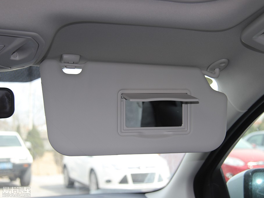 2012˹ Ɏ 1.6L ԄL