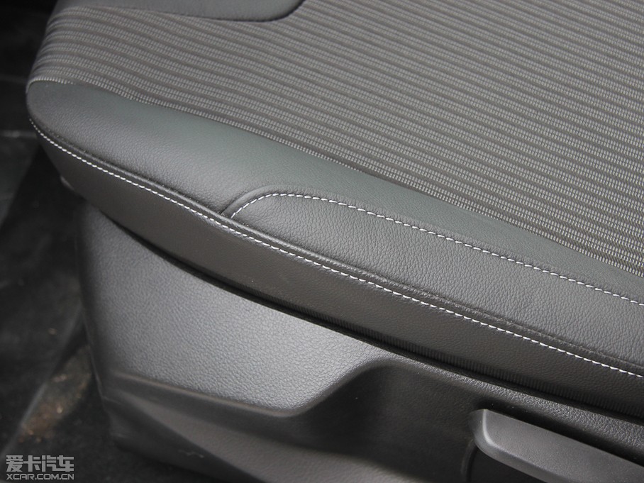 2012˹ Ɏ 1.6L Ԅ(dng)L(fng)