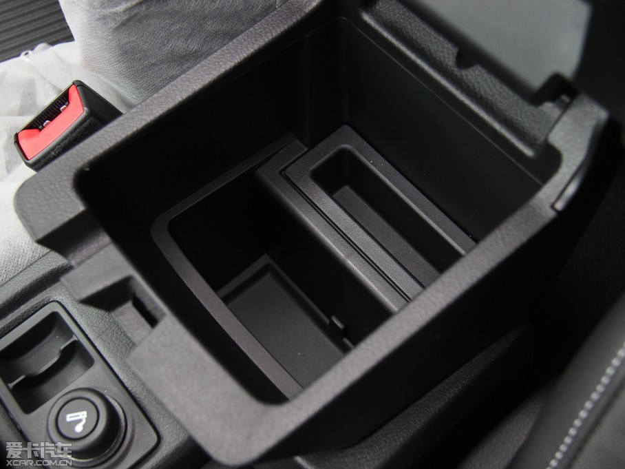 2012˹ Ɏ 1.6L Ԅ(dng)L(fng)