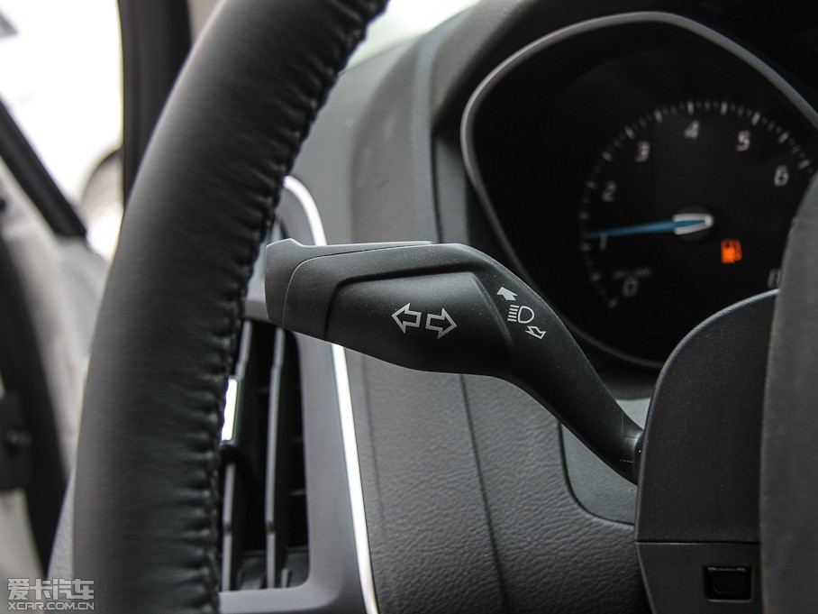 2012˹ Ɏ 1.6L Ԅ(dng)L(fng)