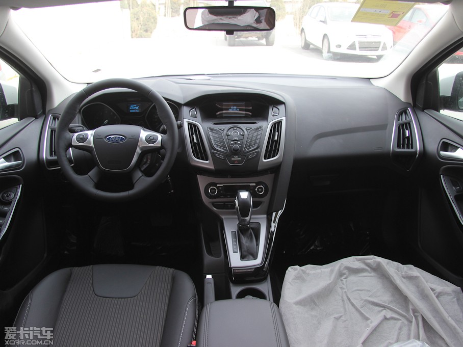 2012���˹ �Ɏ� 1.6L �Ԅ��L����