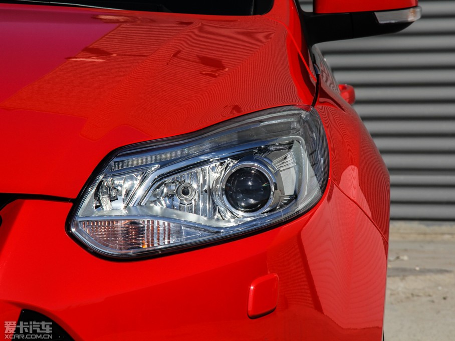 2012˹ Ɏ 2.0L ԄӺA\