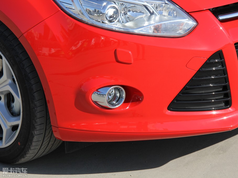 2012˹ Ɏ 2.0L ԄӺA\