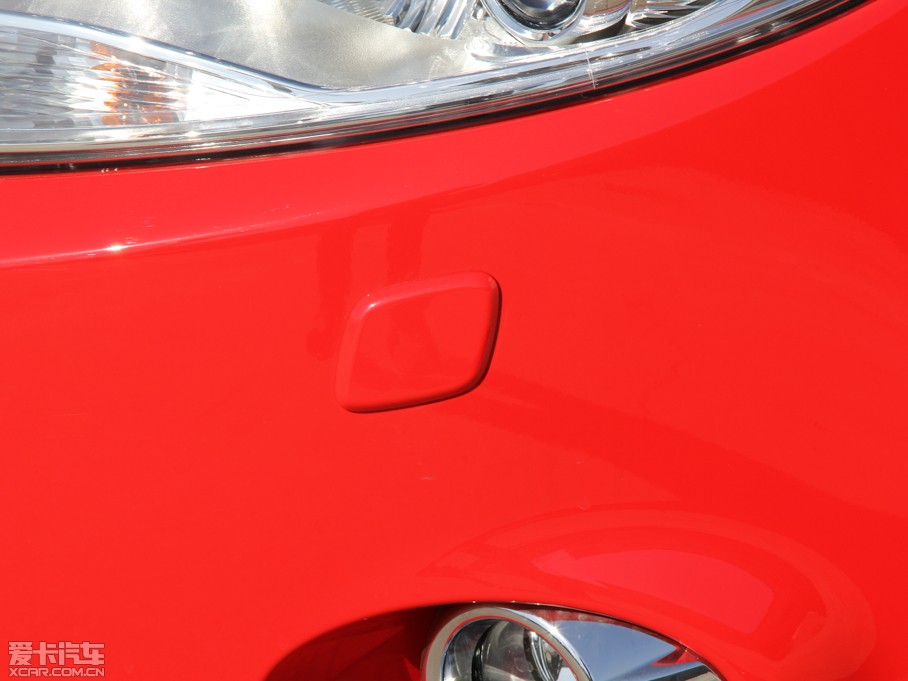 2012˹ Ɏ 2.0L ԄӺA\