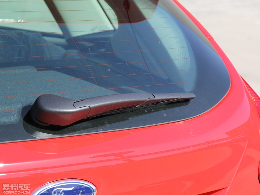 2012˹ Ɏ 2.0L Ԅ(dng)A\(yn)(dng)