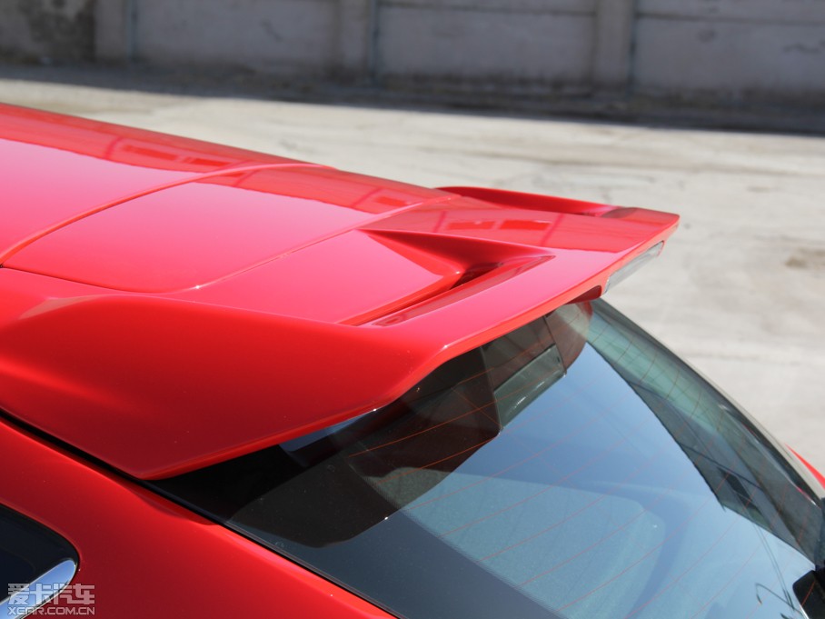 2012˹ Ɏ 2.0L Ԅ(dng)A\(yn)(dng)