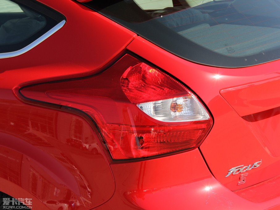 2012˹ Ɏ 2.0L ԄӺA\