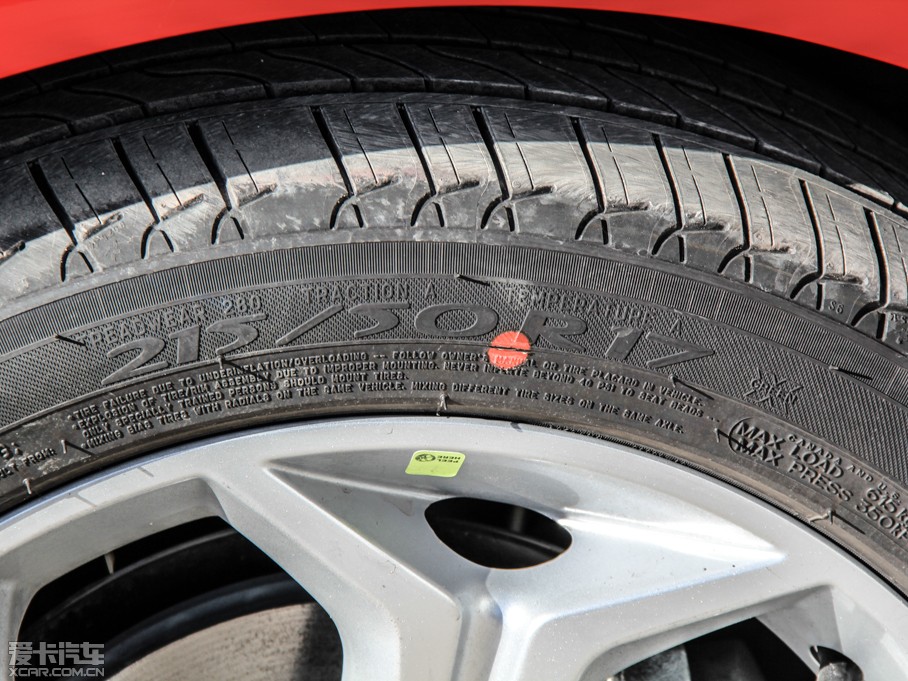 2012˹ Ɏ 2.0L ԄӺA\