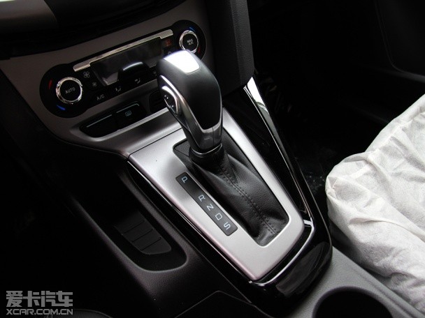 長安福特2012款新福克斯兩廂