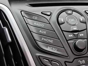 2012Ɏ 1.6L քL п؅^