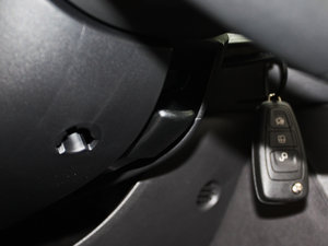 2012Ɏ 1.6L քL п؅^