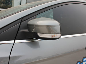 2012Ɏ 2.0L քӺA\ ^