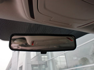 2012Ɏ 2.0L քӺA\ g