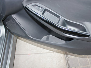 2012Ɏ 2.0L ք(dng)A\(yn)(dng) g