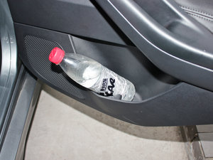 2012Ɏ 2.0L քӺA\ g