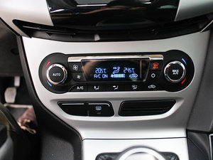 2012Ɏ 2.0L քӺA\ {(dio){(dio)(ji)