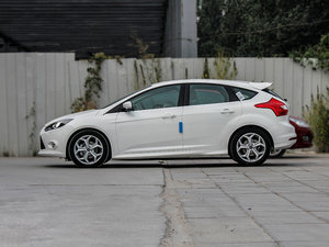 2012Ɏ 2.0L ԄӺA\ ȣ