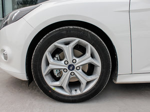 2012Ɏ 2.0L ԄӺA\(yn) ݆Ȧ