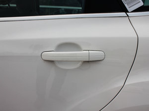 2012Ɏ 2.0L ԄӺA\ (ji)^