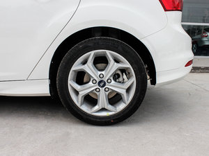 2012Ɏ 2.0L ԄӺA\ (ji)^