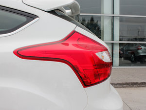 2012Ɏ 2.0L ԄӺA\ (ji)^