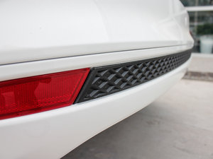 2012Ɏ 2.0L ԄӺA\ ^