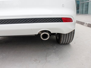 2012Ɏ 2.0L ԄӺA\ Ś