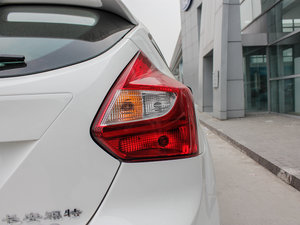 2012Ɏ 2.0L ԄӺA\(yn) β