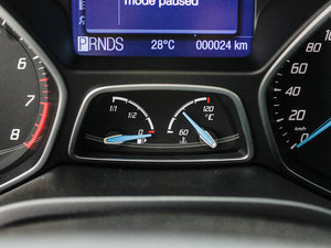 2012款两厢 2.0L 自动豪华运动型 中控区
