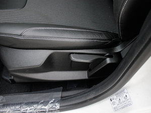 2012Ɏ 2.0L ԄӺA\ g