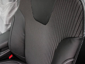 2012Ɏ 2.0L ԄӺA\ g