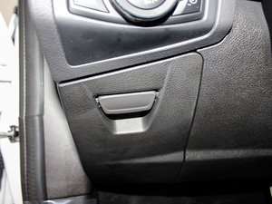 2012Ɏ 2.0L ԄӺA\ g