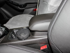 2012Ɏ 2.0L ԄӺA\ g