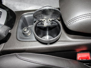 2012Ɏ 2.0L ԄӺA\ g