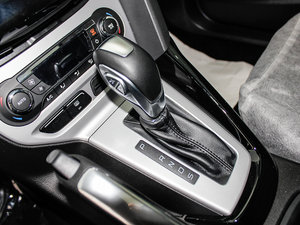 2012Ɏ 2.0L ԄӺA\ g