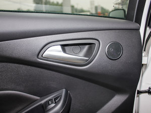 2012Ɏ 2.0L ԄӺA\ g