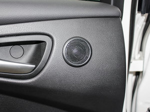 2012Ɏ 2.0L ԄӺA\ g