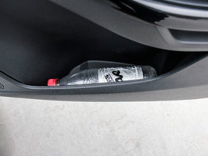 2012Ɏ 2.0L ԄӺA\ g