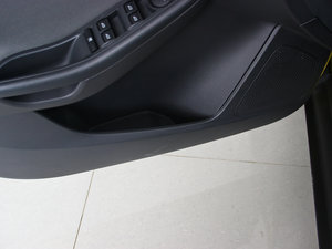 2012Ɏ 1.6L քm ǰTg