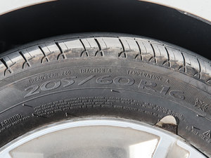 2012Ɏ 1.6L ԄL ݆̥ߴ