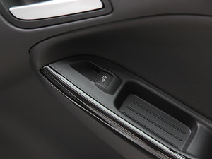 2012Ɏ 1.6L ԄL п؅^