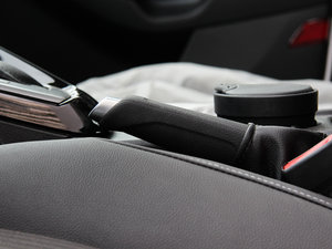 2012Ɏ 1.6L ԄL п؅^