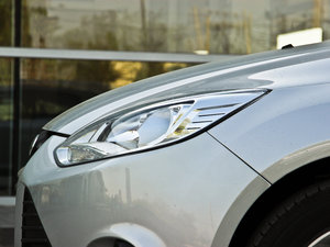 2012Ɏ 1.6L Ԅm (ji)^