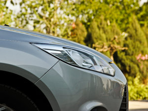 2012Ɏ 1.6L Ԅm (ji)^