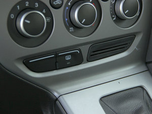 2012Ɏ 1.6L Ԅm п؅^