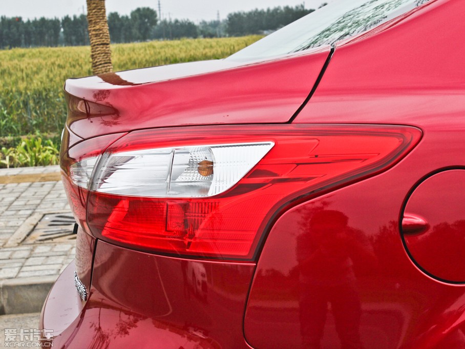 2012˹  1.6L Ԅ(dng)F