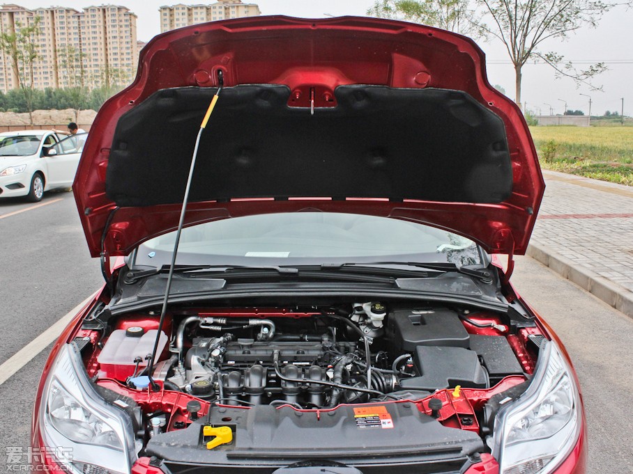 2012˹  1.6L Ԅ(dng)F