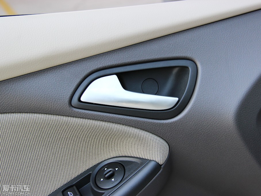 2012˹  1.6L Ԅ(dng)m