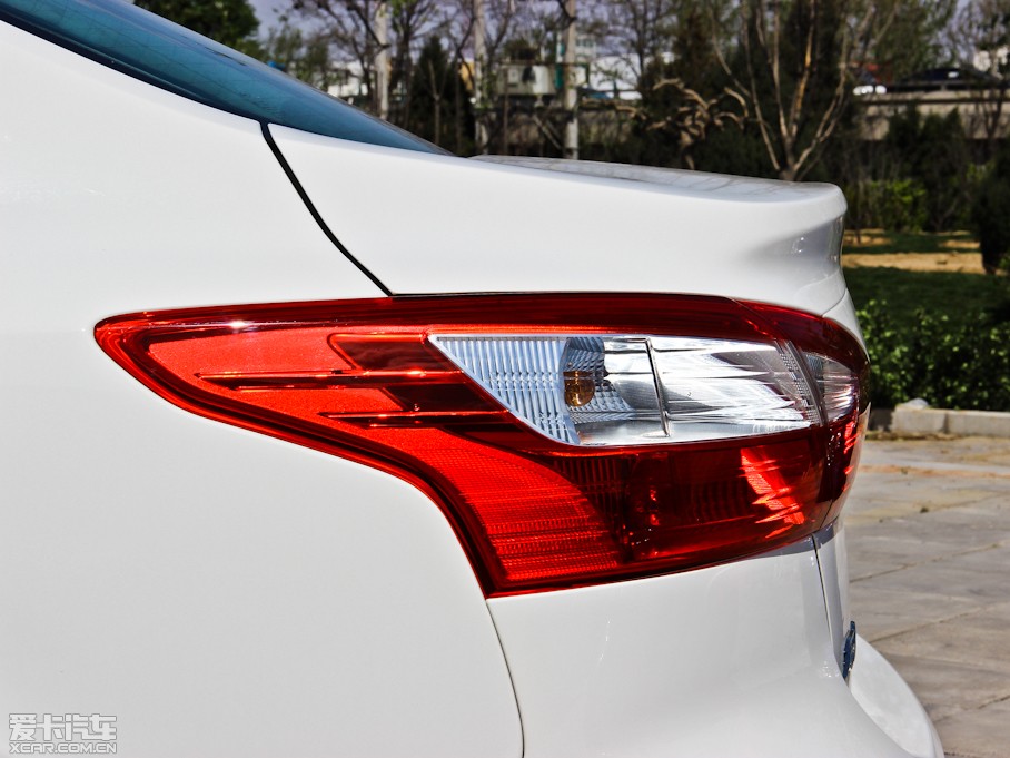 2012˹  1.6L Ԅm