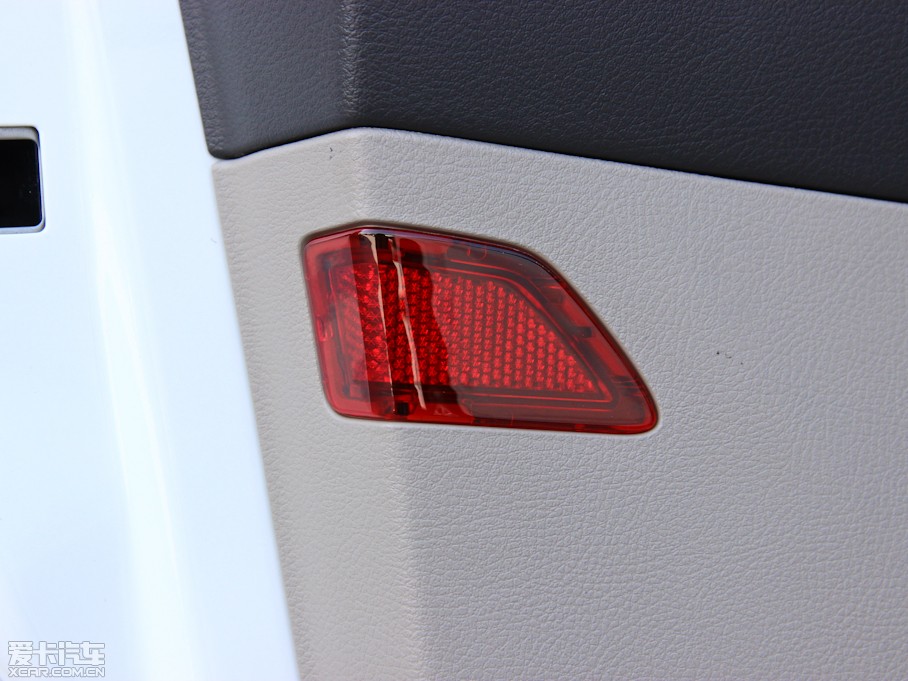 2012˹  1.6L քm